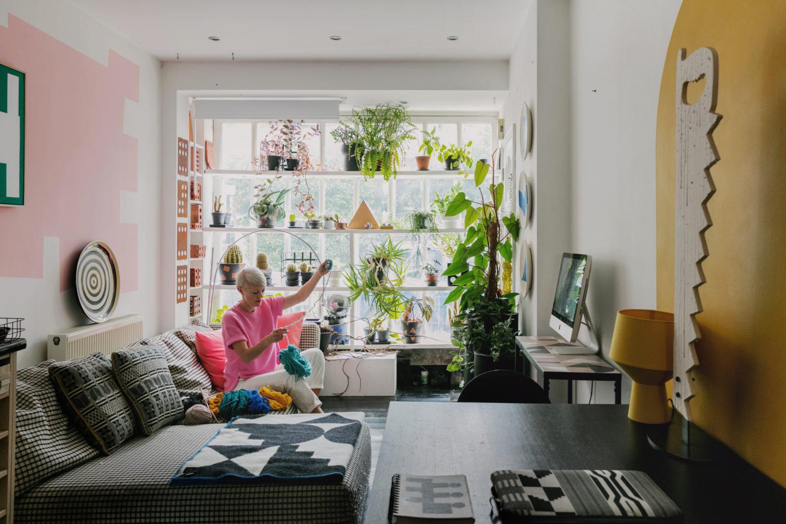 My Modern House: designer Rhonda Drakeford on making her rental flat in Hackney feel like home​​​​‌﻿‍﻿​‍​‍‌‍﻿﻿‌﻿​‍‌‍‍‌‌‍‌﻿‌‍‍‌‌‍﻿‍​‍​‍​﻿‍‍​‍​‍‌﻿​﻿‌‍​‌‌‍﻿‍‌‍‍‌‌﻿‌​‌﻿‍‌​‍﻿‍‌‍‍‌‌‍﻿﻿​‍​‍​‍﻿​​‍​‍‌‍‍​‌﻿​‍‌‍‌‌‌‍‌‍​‍​‍​﻿‍‍​‍​‍​‍﻿﻿‌﻿​﻿‌﻿‌​‌﻿‌‌‌‍‌​‌‍‍‌‌‍﻿﻿​‍﻿﻿‌‍‍‌‌‍﻿‍‌﻿‌​‌‍‌‌‌‍﻿‍‌﻿‌​​‍﻿﻿‌‍‌‌‌‍‌​‌‍‍‌‌﻿‌​​‍﻿﻿‌‍﻿‌‌‍﻿﻿‌‍‌​‌‍‌‌​﻿﻿‌‌﻿​​‌﻿​‍‌‍‌‌‌﻿​﻿‌‍‌‌‌‍﻿‍‌﻿‌​‌‍​‌‌﻿‌​‌‍‍‌‌‍﻿﻿‌‍﻿‍​﻿‍﻿‌‍‍‌‌‍‌​​﻿﻿‌‌‍‍‌‌‍﻿‍‌﻿‌‍‌‍‌‌‌﻿​﻿‌﻿‌​‌‍‍‌‌‍﻿‍‌‍‌﻿​‍﻿‌‌‍‍‌‌‍﻿‍​‍﻿‌‌‍​‌​‍﻿‌‌﻿​‍‌‍‌‌‌‍﻿‍‌﻿‌​‌‍​‌‌‍﻿​​‍﻿‌‌‍‌‍‌‍﻿​‌‍​‌‌﻿‌​​‍﻿‌‌﻿​‍‌‍‍​‌‍﻿﻿‌‍﻿‍‌‍‌​‌‍​‌​‍﻿‌‌‍‌​‌﻿​‍‌‍​‌‌‍‍﻿‌‍‌‌‌‍‌‍‌‍﻿﻿‌﻿​‍‌‍‌​​﻿‍﻿‌﻿‌​‌﻿‍‌‌﻿​​‌‍‌‌​﻿﻿‌‌‍﻿​‌‍﻿﻿‌‍﻿‍‌‍‌﻿‌​‌‍‌‍﻿﻿‌﻿​‍‌‍﻿‌​﻿‍﻿‌﻿​​‌‍​‌‌﻿‌​‌‍‍​​﻿﻿‌‌﻿‌​‌‍‍‌‌﻿‌​‌‍﻿​‌‍‌‌​﻿﻿﻿‌‍​‍‌‍​‌‌﻿​﻿‌‍‌‌‌‌‌‌‌﻿​‍‌‍﻿​​﻿﻿‌​‍‌‌​﻿​‍‌​‌‍‌﻿​﻿‌﻿‌​‌﻿‌‌‌‍‌​‌‍‍‌‌‍﻿﻿​‍‌‍‌‍‍‌‌‍‌​​﻿﻿‌‌‍‍‌‌‍﻿‍‌﻿‌‍‌‍‌‌‌﻿​﻿‌﻿‌​‌‍‍‌‌‍﻿‍‌‍‌﻿​‍﻿‌‌‍‍‌‌‍﻿‍​‍﻿‌‌‍​‌​‍﻿‌‌﻿​‍‌‍‌‌‌‍﻿‍‌﻿‌​‌‍​‌‌‍﻿​​‍﻿‌‌‍‌‍‌‍﻿​‌‍​‌‌﻿‌​​‍﻿‌‌﻿​‍‌‍‍​‌‍﻿﻿‌‍﻿‍‌‍‌​‌‍​‌​‍﻿‌‌‍‌​‌﻿​‍‌‍​‌‌‍‍﻿‌‍‌‌‌‍‌‍‌‍﻿﻿‌﻿​‍‌‍‌​​‍‌‍‌﻿‌​‌﻿‍‌‌﻿​​‌‍‌‌​﻿﻿‌‌‍﻿​‌‍﻿﻿‌‍﻿‍‌‍‌﻿‌​‌‍‌‍﻿﻿‌﻿​‍‌‍﻿‌​‍‌‍‌﻿​​‌‍​‌‌﻿‌​‌‍‍​​﻿﻿‌‌﻿‌​‌‍‍‌‌﻿‌​‌‍﻿​‌‍‌‌​‍​‍‌﻿﻿‌