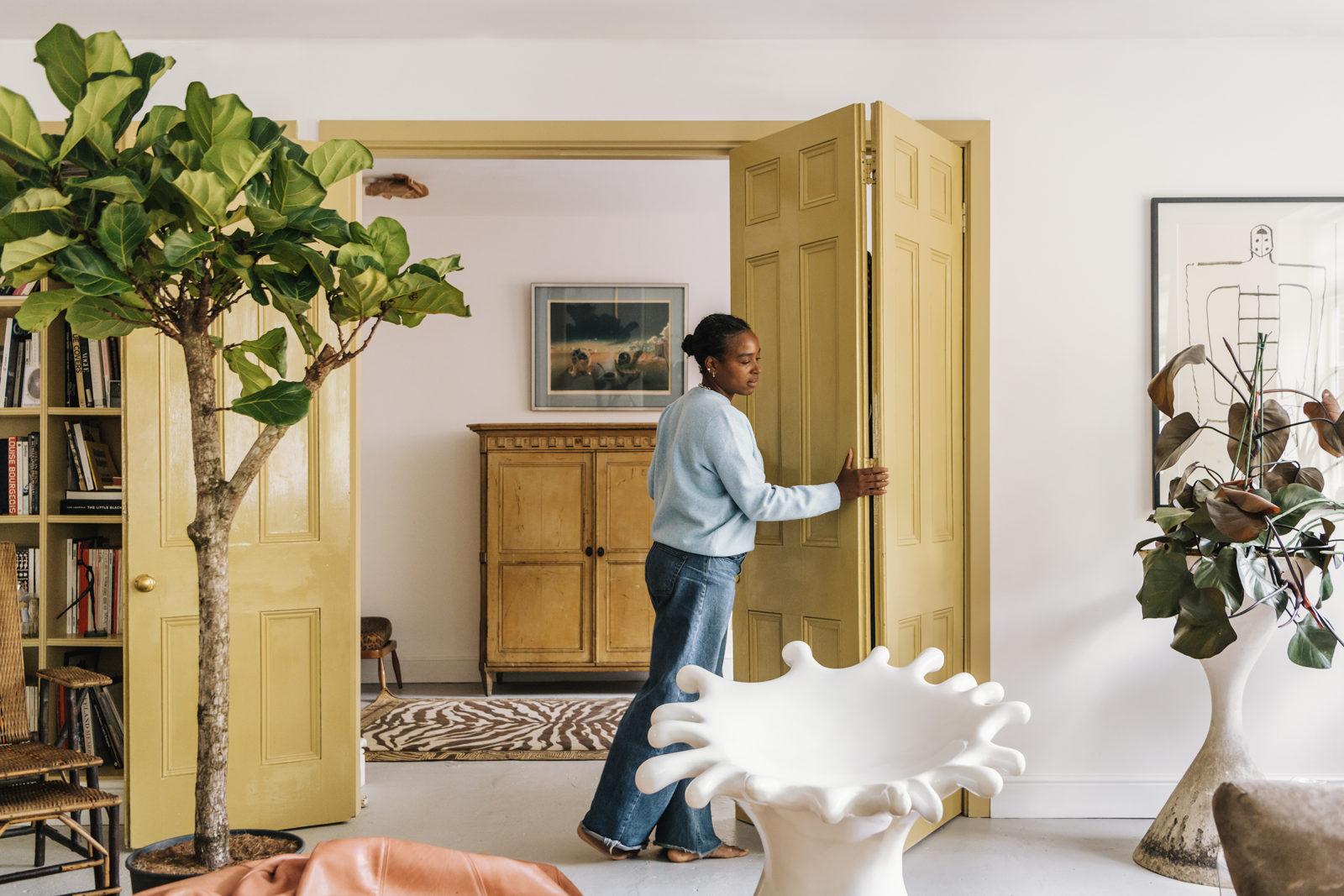 My Modern House: hairstylist Cyndia Harvey on the psychology of home at her flat in Brockley, filled with antique market finds​​​​‌﻿‍﻿​‍​‍‌‍﻿﻿‌﻿​‍‌‍‍‌‌‍‌﻿‌‍‍‌‌‍﻿‍​‍​‍​﻿‍‍​‍​‍‌﻿​﻿‌‍​‌‌‍﻿‍‌‍‍‌‌﻿‌​‌﻿‍‌​‍﻿‍‌‍‍‌‌‍﻿﻿​‍​‍​‍﻿​​‍​‍‌‍‍​‌﻿​‍‌‍‌‌‌‍‌‍​‍​‍​﻿‍‍​‍​‍​‍﻿﻿‌﻿​﻿‌﻿‌​‌﻿‌‌‌‍‌​‌‍‍‌‌‍﻿﻿​‍﻿﻿‌‍‍‌‌‍﻿‍‌﻿‌​‌‍‌‌‌‍﻿‍‌﻿‌​​‍﻿﻿‌‍‌‌‌‍‌​‌‍‍‌‌﻿‌​​‍﻿﻿‌‍﻿‌‌‍﻿﻿‌‍‌​‌‍‌‌​﻿﻿‌‌﻿​​‌﻿​‍‌‍‌‌‌﻿​﻿‌‍‌‌‌‍﻿‍‌﻿‌​‌‍​‌‌﻿‌​‌‍‍‌‌‍﻿﻿‌‍﻿‍​﻿‍﻿‌‍‍‌‌‍‌​​﻿﻿‌‌﻿​​‌﻿​﻿‌﻿‍‌‌‍​﻿‌‍‍​‌‍﻿﻿‌‍﻿​‌‍﻿﻿‌‍‌﻿‌﻿‍‌​‍﻿‌‌‍﻿﻿‌‍‌‍​‍﻿‌‌‍‍​‌‍﻿﻿‌‍﻿‌‌‍‌‌​‍﻿‌‌‍​﻿‌﻿‍‌‌‍﻿‍‌‍‌​‌‍‍‌‌‍​‌​‍﻿‌‌‍‍​‌‍​‌‌﻿​‍‌﻿‌‍‌‍‌‌‌﻿‍‌​﻿‍﻿‌﻿‌​‌﻿‍‌‌﻿​​‌‍‌‌​﻿﻿‌‌‍﻿​‌‍﻿﻿‌‍﻿‍‌‍‌﻿‌​‌‍‌‍﻿﻿‌﻿​‍‌‍﻿‌​﻿‍﻿‌﻿​​‌‍​‌‌﻿‌​‌‍‍​​﻿﻿‌‌﻿‌​‌‍‍‌‌﻿‌​‌‍﻿​‌‍‌‌​﻿﻿﻿‌‍​‍‌‍​‌‌﻿​﻿‌‍‌‌‌‌‌‌‌﻿​‍‌‍﻿​​﻿﻿‌​‍‌‌​﻿​‍‌​‌‍‌﻿​﻿‌﻿‌​‌﻿‌‌‌‍‌​‌‍‍‌‌‍﻿﻿​‍‌‍‌‍‍‌‌‍‌​​﻿﻿‌‌﻿​​‌﻿​﻿‌﻿‍‌‌‍​﻿‌‍‍​‌‍﻿﻿‌‍﻿​‌‍﻿﻿‌‍‌﻿‌﻿‍‌​‍﻿‌‌‍﻿﻿‌‍‌‍​‍﻿‌‌‍‍​‌‍﻿﻿‌‍﻿‌‌‍‌‌​‍﻿‌‌‍​﻿‌﻿‍‌‌‍﻿‍‌‍‌​‌‍‍‌‌‍​‌​‍﻿‌‌‍‍​‌‍​‌‌﻿​‍‌﻿‌‍‌‍‌‌‌﻿‍‌​‍‌‍‌﻿‌​‌﻿‍‌‌﻿​​‌‍‌‌​﻿﻿‌‌‍﻿​‌‍﻿﻿‌‍﻿‍‌‍‌﻿‌​‌‍‌‍﻿﻿‌﻿​‍‌‍﻿‌​‍‌‍‌﻿​​‌‍​‌‌﻿‌​‌‍‍​​﻿﻿‌‌﻿‌​‌‍‍‌‌﻿‌​‌‍﻿​‌‍‌‌​‍​‍‌﻿﻿‌