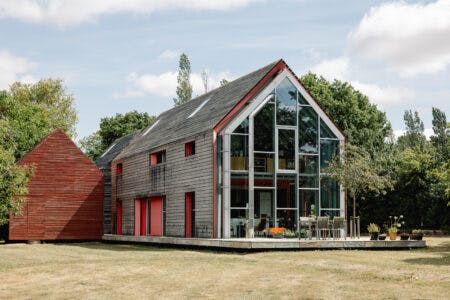 The amazing sliding house of Suffolk — with a roof ‘on wheels’​​​​‌﻿‍﻿​‍​‍‌‍﻿﻿‌﻿​‍‌‍‍‌‌‍‌﻿‌‍‍‌‌‍﻿‍​‍​‍​﻿‍‍​‍​‍‌﻿​﻿‌‍​‌‌‍﻿‍‌‍‍‌‌﻿‌​‌﻿‍‌​‍﻿‍‌‍‍‌‌‍﻿﻿​‍​‍​‍﻿​​‍​‍‌‍‍​‌﻿​‍‌‍‌‌‌‍‌‍​‍​‍​﻿‍‍​‍​‍​‍﻿﻿‌﻿​﻿‌﻿‌​‌﻿‌‌‌‍‌​‌‍‍‌‌‍﻿﻿​‍﻿﻿‌‍‍‌‌‍﻿‍‌﻿‌​‌‍‌‌‌‍﻿‍‌﻿‌​​‍﻿﻿‌‍‌‌‌‍‌​‌‍‍‌‌﻿‌​​‍﻿﻿‌‍﻿‌‌‍﻿﻿‌‍‌​‌‍‌‌​﻿﻿‌‌﻿​​‌﻿​‍‌‍‌‌‌﻿​﻿‌‍‌‌‌‍﻿‍‌﻿‌​‌‍​‌‌﻿‌​‌‍‍‌‌‍﻿﻿‌‍﻿‍​﻿‍﻿‌‍‍‌‌‍‌​​﻿﻿‌​﻿​‍​﻿‍​‌‍‌‍‌‍​‍​﻿‌﻿‌‍‌‍‌‍‌​‌‍​﻿​‍﻿‌‌‍​‍​﻿​﻿​﻿​‍​﻿​‌​‍﻿‌​﻿‌​​﻿​‍​﻿‍‌​﻿‌​​‍﻿‌​﻿‍​‌‍‌‌‌‍‌‍​﻿‌‌​‍﻿‌‌‍‌‍​﻿​‌​﻿‌﻿​﻿​﻿‌‍‌​‌‍​﻿​﻿​‌​﻿‌﻿‌‍‌‍​﻿​​‌‍‌‌​﻿‍‌​﻿‍﻿‌﻿‌​‌﻿‍‌‌﻿​​‌‍‌‌​﻿﻿‌‌﻿​​‌﻿​‍‌‍‌‌‌﻿​﻿‌﻿​﻿‌​​‌‌﻿​‍‌﻿‌​‌‍‍‌‌‍​﻿‌‍﻿​‌‍‌‌​﻿‍﻿‌﻿​​‌‍​‌‌﻿‌​‌‍‍​​﻿﻿‌‌﻿‌​‌‍‍‌‌﻿‌​‌‍﻿​‌‍‌‌​﻿﻿﻿‌‍​‍‌‍​‌‌﻿​﻿‌‍‌‌‌‌‌‌‌﻿​‍‌‍﻿​​﻿﻿‌​‍‌‌​﻿​‍‌​‌‍‌﻿​﻿‌﻿‌​‌﻿‌‌‌‍‌​‌‍‍‌‌‍﻿﻿​‍‌‍‌‍‍‌‌‍‌​​﻿﻿‌​﻿​‍​﻿‍​‌‍‌‍‌‍​‍​﻿‌﻿‌‍‌‍‌‍‌​‌‍​﻿​‍﻿‌‌‍​‍​﻿​﻿​﻿​‍​﻿​‌​‍﻿‌​﻿‌​​﻿​‍​﻿‍‌​﻿‌​​‍﻿‌​﻿‍​‌‍‌‌‌‍‌‍​﻿‌‌​‍﻿‌‌‍‌‍​﻿​‌​﻿‌﻿​﻿​﻿‌‍‌​‌‍​﻿​﻿​‌​﻿‌﻿‌‍‌‍​﻿​​‌‍‌‌​﻿‍‌​‍‌‍‌﻿‌​‌﻿‍‌‌﻿​​‌‍‌‌​﻿﻿‌‌﻿​​‌﻿​‍‌‍‌‌‌﻿​﻿‌﻿​﻿‌​​‌‌﻿​‍‌﻿‌​‌‍‍‌‌‍​﻿‌‍﻿​‌‍‌‌​‍‌‍‌﻿​​‌‍​‌‌﻿‌​‌‍‍​​﻿﻿‌‌﻿‌​‌‍‍‌‌﻿‌​‌‍﻿​‌‍‌‌​‍​‍‌﻿﻿‌