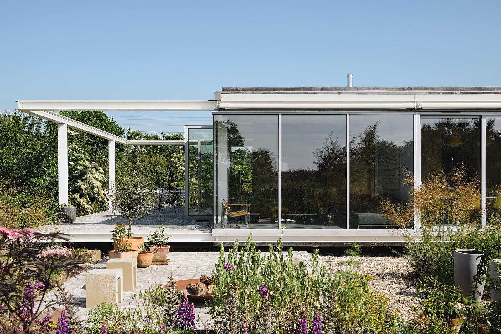 Architect Jonathan Ellis-Miller on the modernist buildings that inspired his home in the Cambridgeshire countryside – a project 30 years in the making​​​​‌﻿‍﻿​‍​‍‌‍﻿﻿‌﻿​‍‌‍‍‌‌‍‌﻿‌‍‍‌‌‍﻿‍​‍​‍​﻿‍‍​‍​‍‌﻿​﻿‌‍​‌‌‍﻿‍‌‍‍‌‌﻿‌​‌﻿‍‌​‍﻿‍‌‍‍‌‌‍﻿﻿​‍​‍​‍﻿​​‍​‍‌‍‍​‌﻿​‍‌‍‌‌‌‍‌‍​‍​‍​﻿‍‍​‍​‍​‍﻿﻿‌﻿​﻿‌﻿‌​‌﻿‌‌‌‍‌​‌‍‍‌‌‍﻿﻿​‍﻿﻿‌‍‍‌‌‍﻿‍‌﻿‌​‌‍‌‌‌‍﻿‍‌﻿‌​​‍﻿﻿‌‍‌‌‌‍‌​‌‍‍‌‌﻿‌​​‍﻿﻿‌‍﻿‌‌‍﻿﻿‌‍‌​‌‍‌‌​﻿﻿‌‌﻿​​‌﻿​‍‌‍‌‌‌﻿​﻿‌‍‌‌‌‍﻿‍‌﻿‌​‌‍​‌‌﻿‌​‌‍‍‌‌‍﻿﻿‌‍﻿‍​﻿‍﻿‌‍‍‌‌‍‌​​﻿﻿‌‌‍﻿﻿‌﻿​​‌‍‌‌‌‍﻿‍​‍﻿‌‌‍‍​‌‍﻿﻿‌﻿‌‌‌﻿​﻿‌‍‌‌​‍﻿‌‌‍​‌‌﻿​‍‌‍​﻿‌‍‍​‌‍‍‌‌﻿‌​‌‍‌‌‌‍​﻿‌﻿‌​​‍﻿‌‌‍‍‍‌‍﻿﻿‌‍﻿‍‌‍​‌‌﻿‌​‌‍‍​‌‍​‌‌‍﻿‍​‍﻿‌‌‍‌‌‌‍﻿​‌‍﻿​‌‍‍‌‌﻿​﻿​‍﻿‌‌‍﻿‌‌‍‍‌‌‍﻿​‌‍﻿​‌‍‌‌‌﻿​‍​﻿‍﻿‌﻿‌​‌﻿‍‌‌﻿​​‌‍‌‌​﻿﻿‌‌‍﻿​‌‍﻿﻿‌‍﻿‍‌‍‌﻿‌​‌‍‌‍﻿﻿‌﻿​‍‌‍﻿‌​﻿‍﻿‌﻿​​‌‍​‌‌﻿‌​‌‍‍​​﻿﻿‌‌﻿‌​‌‍‍‌‌﻿‌​‌‍﻿​‌‍‌‌​﻿﻿﻿‌‍​‍‌‍​‌‌﻿​﻿‌‍‌‌‌‌‌‌‌﻿​‍‌‍﻿​​﻿﻿‌​‍‌‌​﻿​‍‌​‌‍‌﻿​﻿‌﻿‌​‌﻿‌‌‌‍‌​‌‍‍‌‌‍﻿﻿​‍‌‍‌‍‍‌‌‍‌​​﻿﻿‌‌‍﻿﻿‌﻿​​‌‍‌‌‌‍﻿‍​‍﻿‌‌‍‍​‌‍﻿﻿‌﻿‌‌‌﻿​﻿‌‍‌‌​‍﻿‌‌‍​‌‌﻿​‍‌‍​﻿‌‍‍​‌‍‍‌‌﻿‌​‌‍‌‌‌‍​﻿‌﻿‌​​‍﻿‌‌‍‍‍‌‍﻿﻿‌‍﻿‍‌‍​‌‌﻿‌​‌‍‍​‌‍​‌‌‍﻿‍​‍﻿‌‌‍‌‌‌‍﻿​‌‍﻿​‌‍‍‌‌﻿​﻿​‍﻿‌‌‍﻿‌‌‍‍‌‌‍﻿​‌‍﻿​‌‍‌‌‌﻿​‍​‍‌‍‌﻿‌​‌﻿‍‌‌﻿​​‌‍‌‌​﻿﻿‌‌‍﻿​‌‍﻿﻿‌‍﻿‍‌‍‌﻿‌​‌‍‌‍﻿﻿‌﻿​‍‌‍﻿‌​‍‌‍‌﻿​​‌‍​‌‌﻿‌​‌‍‍​​﻿﻿‌‌﻿‌​‌‍‍‌‌﻿‌​‌‍﻿​‌‍‌‌​‍​‍‌﻿﻿‌